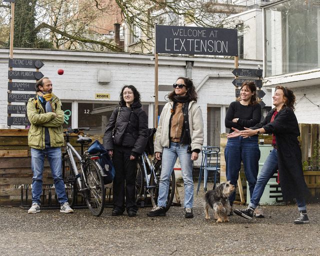 Il faut tout un village pour porter un projet et le faire tenir sur la durée